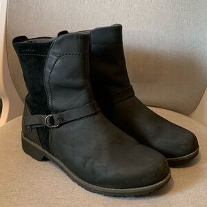 W’s Eddie Bauer Black Boots